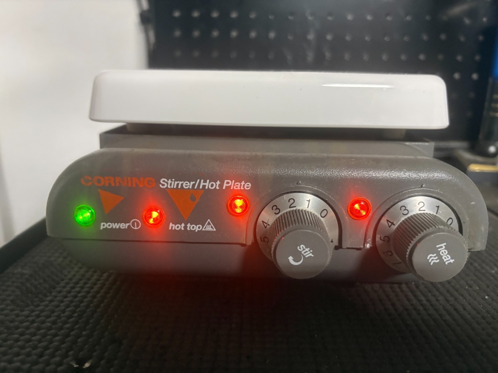 Corning PC420 Laboratory Hot Plate Magnetic Stirrer 5×7 Pyroceram Tested Working