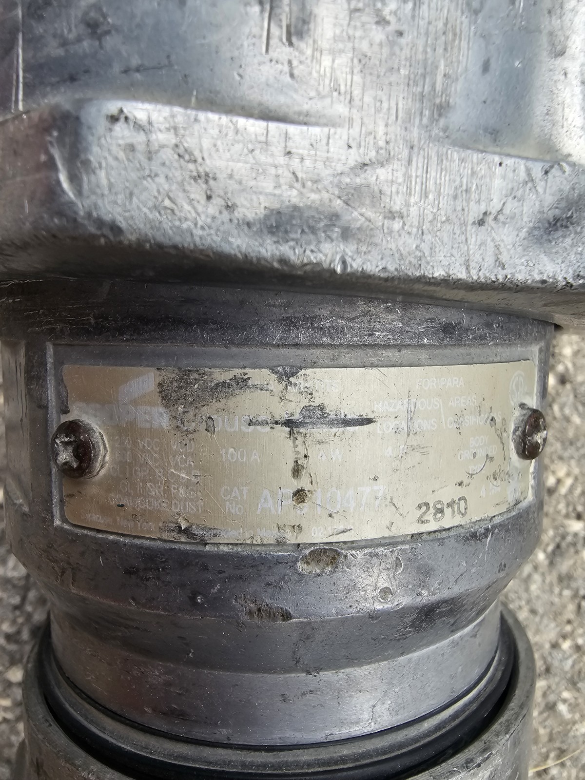 Cooper Crouse Hinds Arktite APJ-10477 Plug 100A 600V 4W 4P