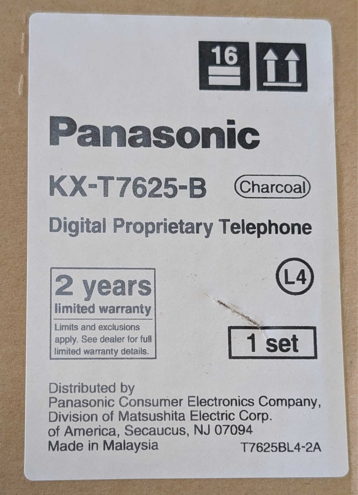 Panasonic KX-TDA50 phone system includes KX-TVA50 VM and 10 phones-EXCELLENT