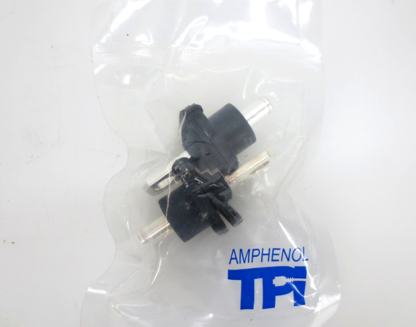 Amphenol RL9080-201-F1 EV Heavy Duty 8,0MM RADLOK FEED-THRU 200A 1000V – 2 PACK