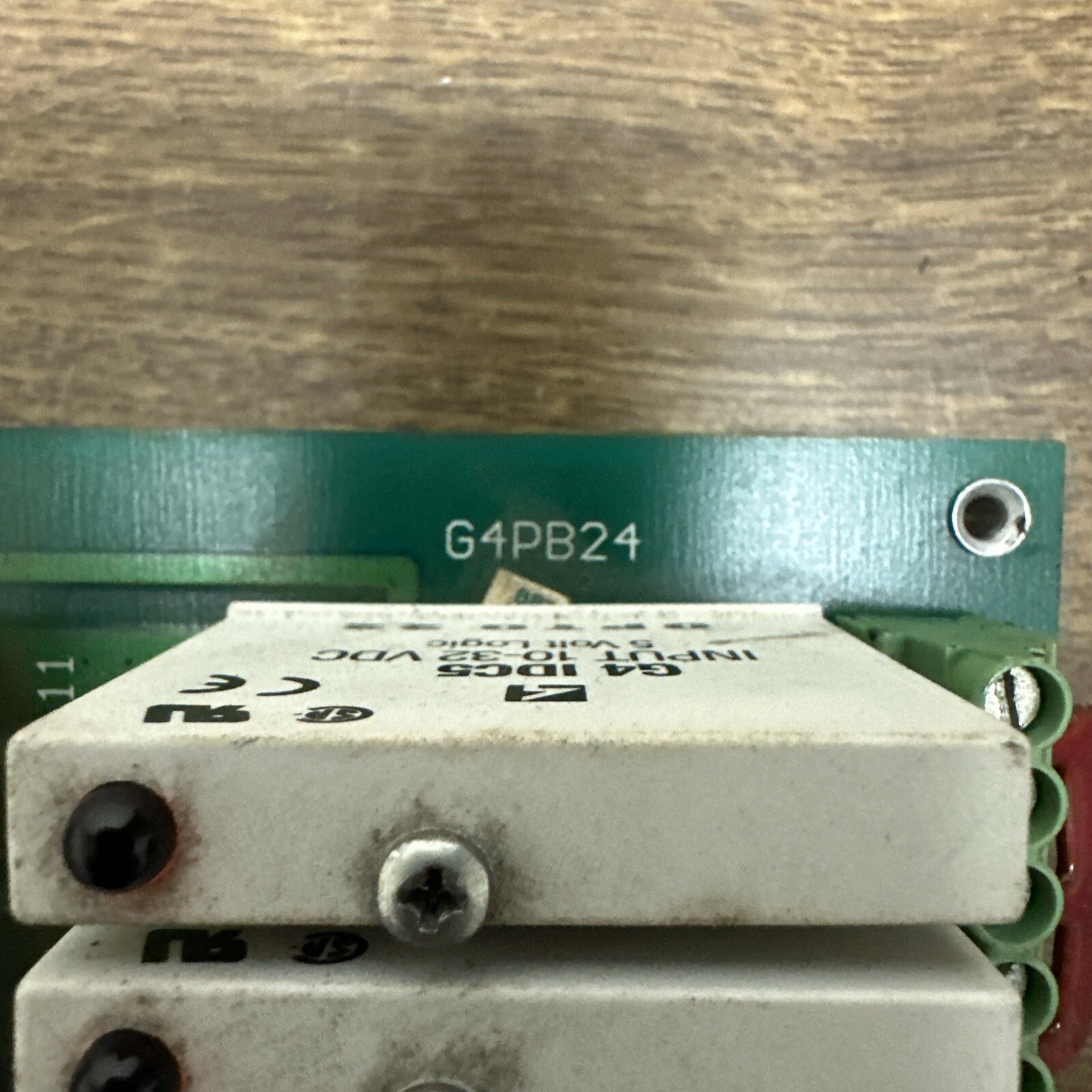 Opto 22,G4PB24,24 Channel I/O Module w/23 G4 IDC5 Input Modules