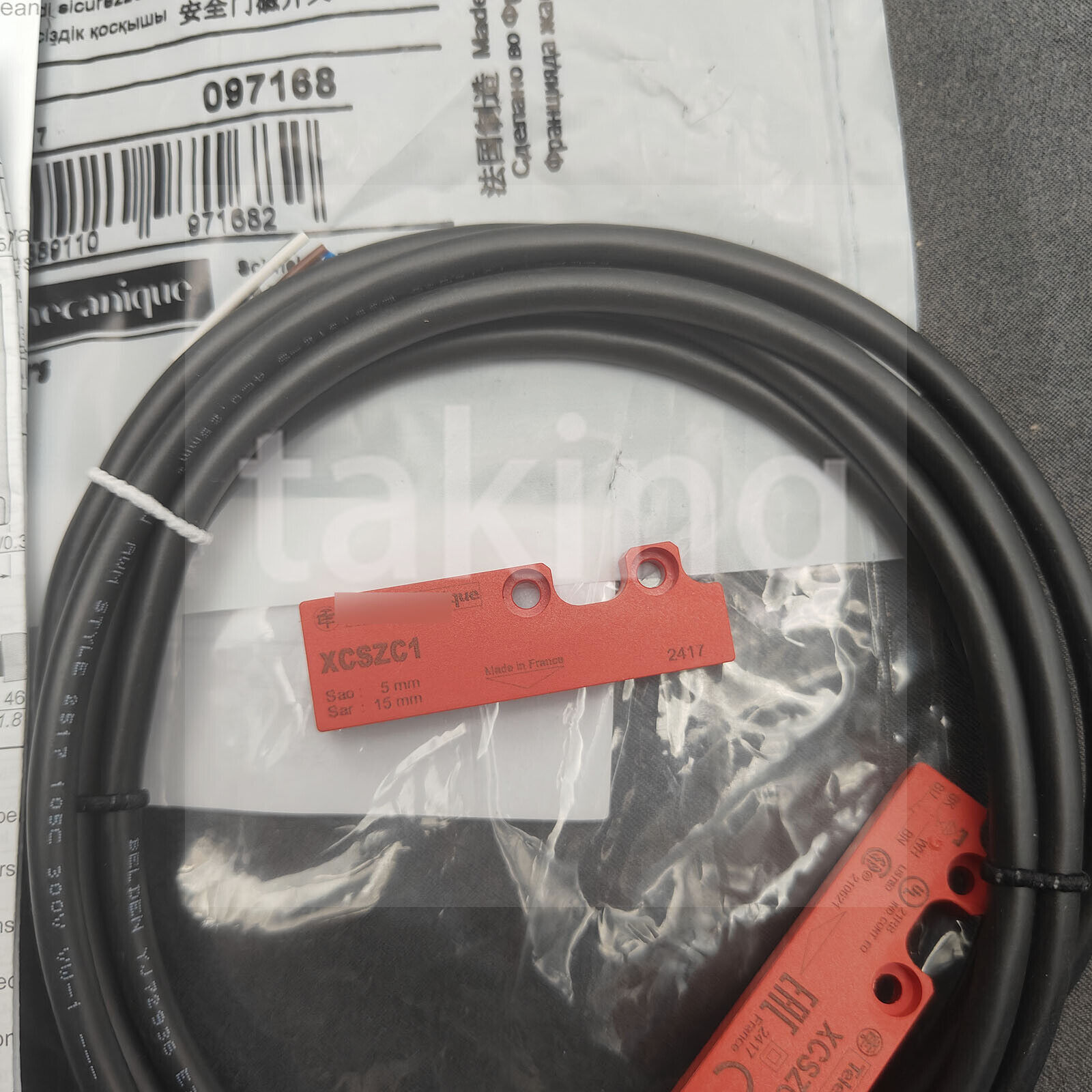 1Pcs Magnetic Safety Switches for SCHNEIDER Magnetic Safety Switches XCSZC5902