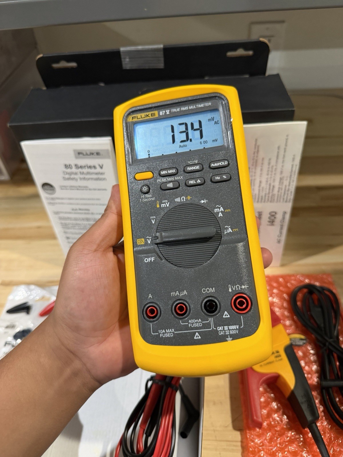 FLUKE 87V/IMSK INDUSTRIAL MULTIMETER SERVICE KIT W/ i400 AC CURRENT CLAMP