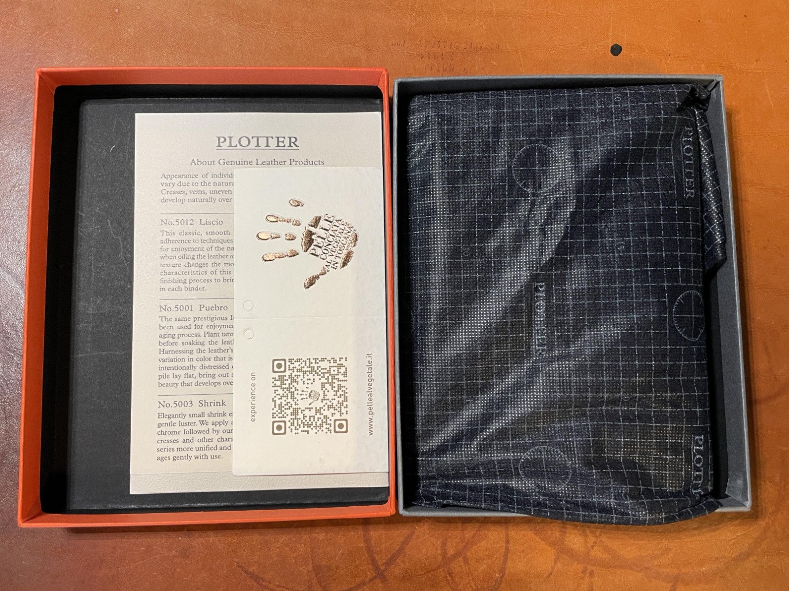 Liscio 6-Ring Leather Binder PLT5012 (Mini Size) + Accessories