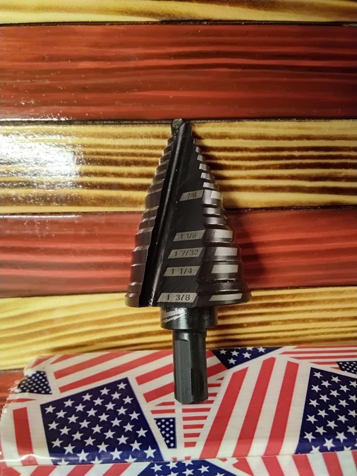 Milwaukee 48-89-9212 #12 Jam-Free Step Drill Bit 7/8″ – 1-3/8″ Black Oxide #0583