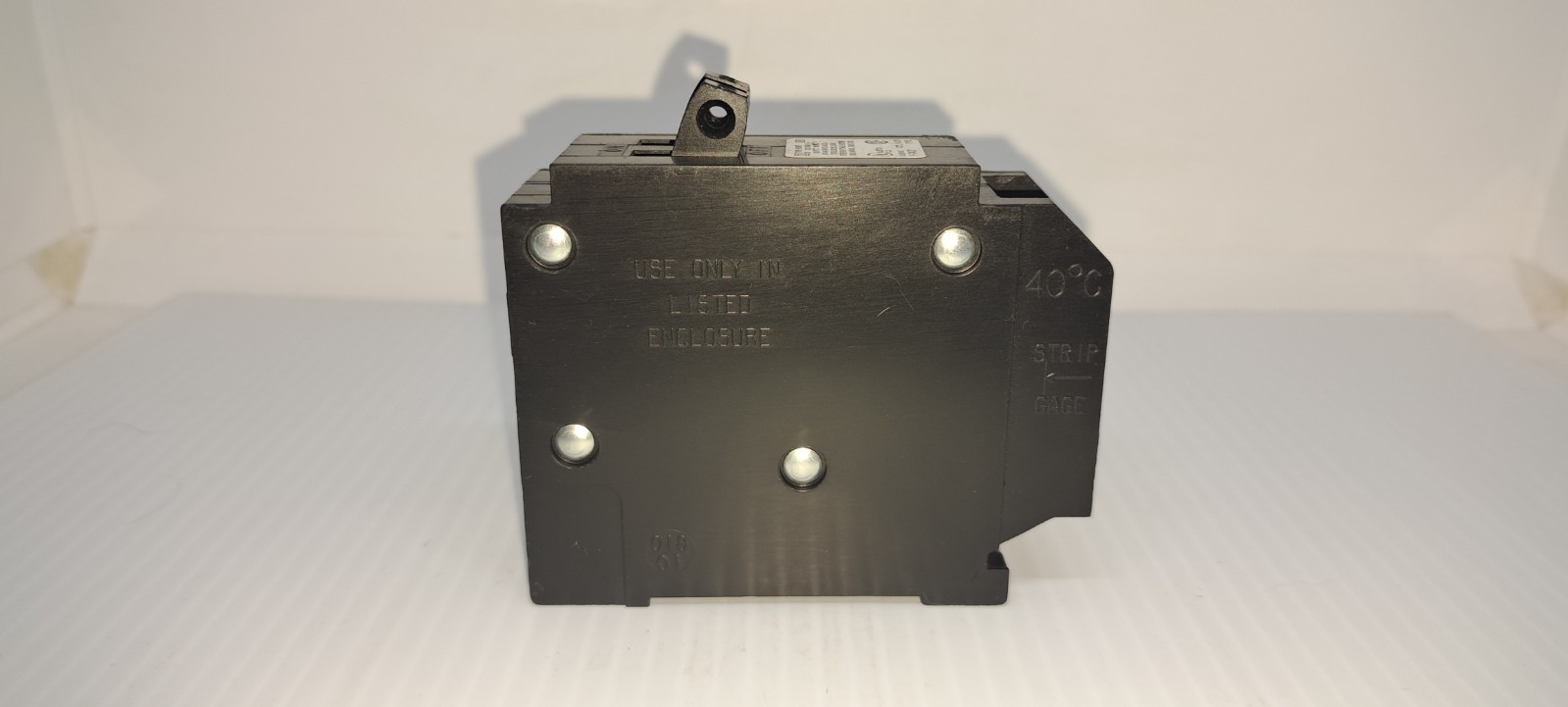 Square D Homeline HOMT2020 20 Amp Two 1 Pole 120/240V Tandem Circuit Breaker