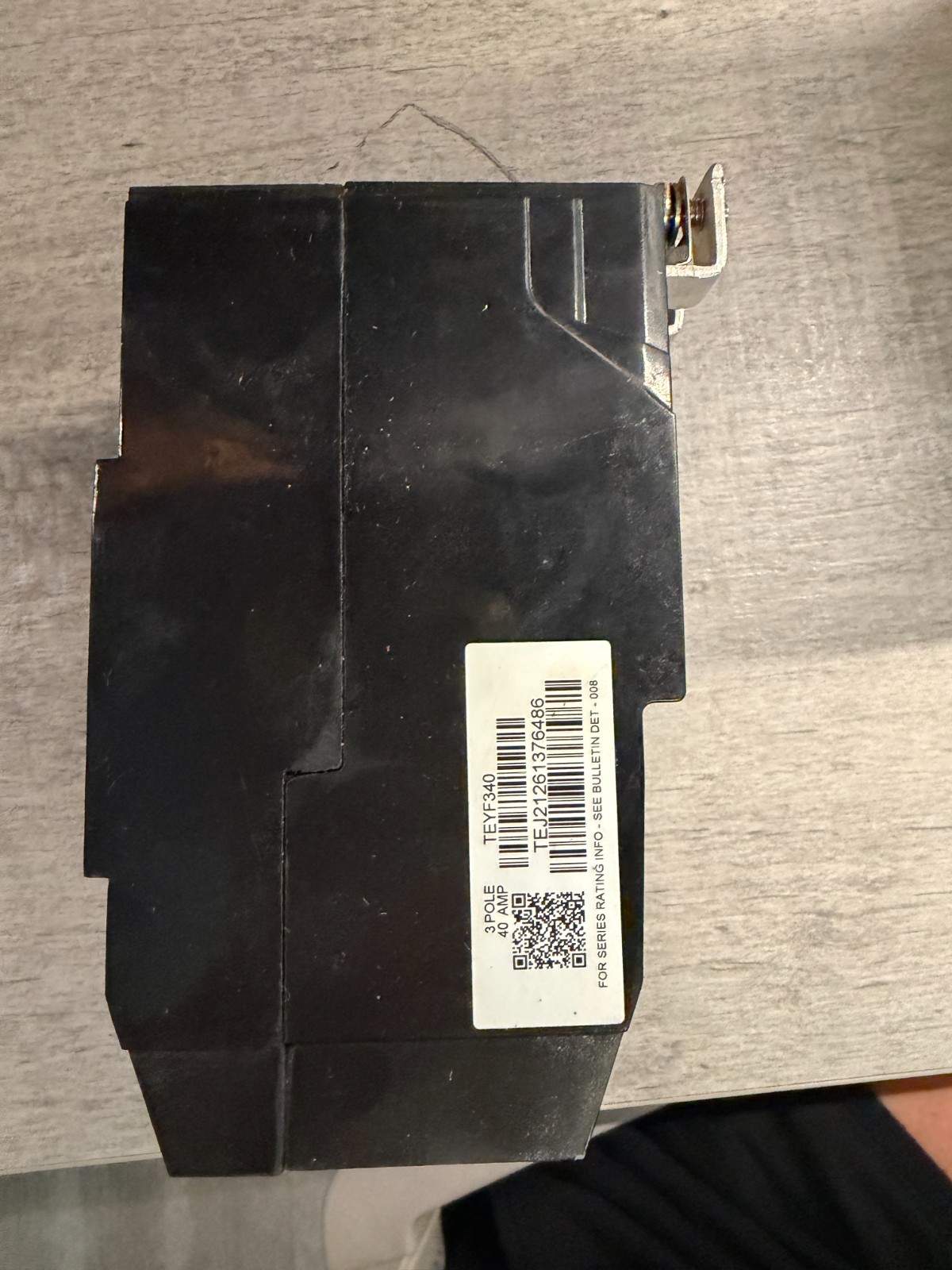 GE TEY340 40A 480Y/277V 3 Pole Circuit Breaker Q-Line Bolt-On
