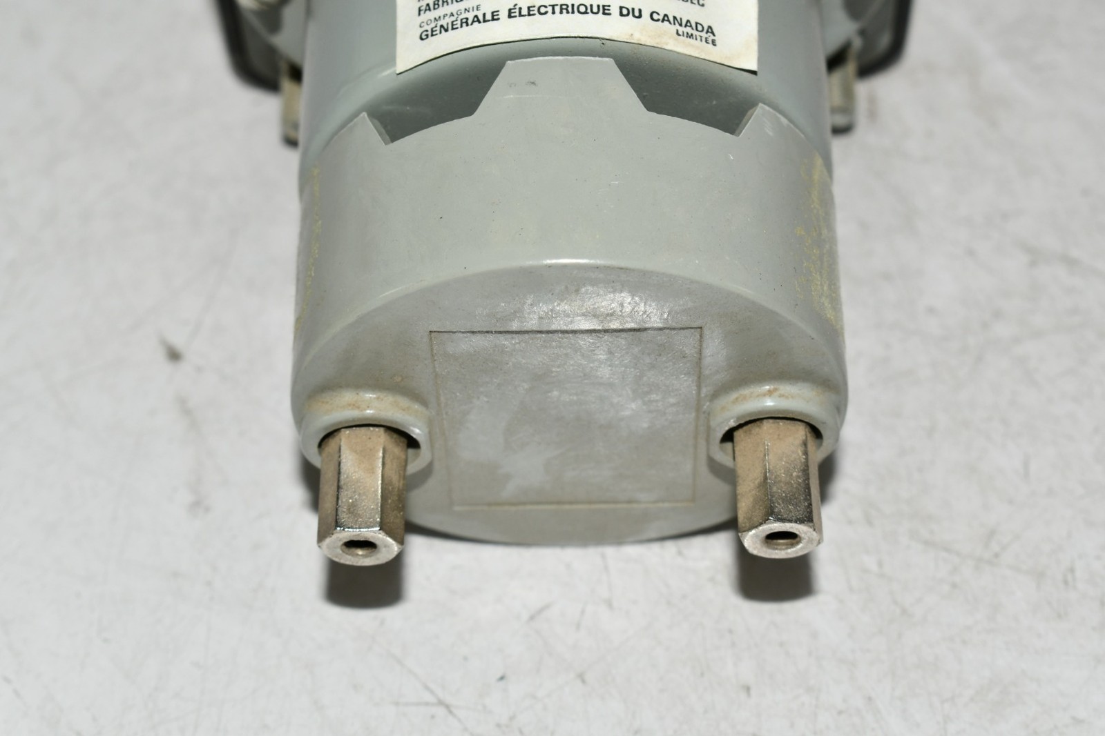 GE AB-40 309016 0-750V-AC VOLTMETER Gage 4