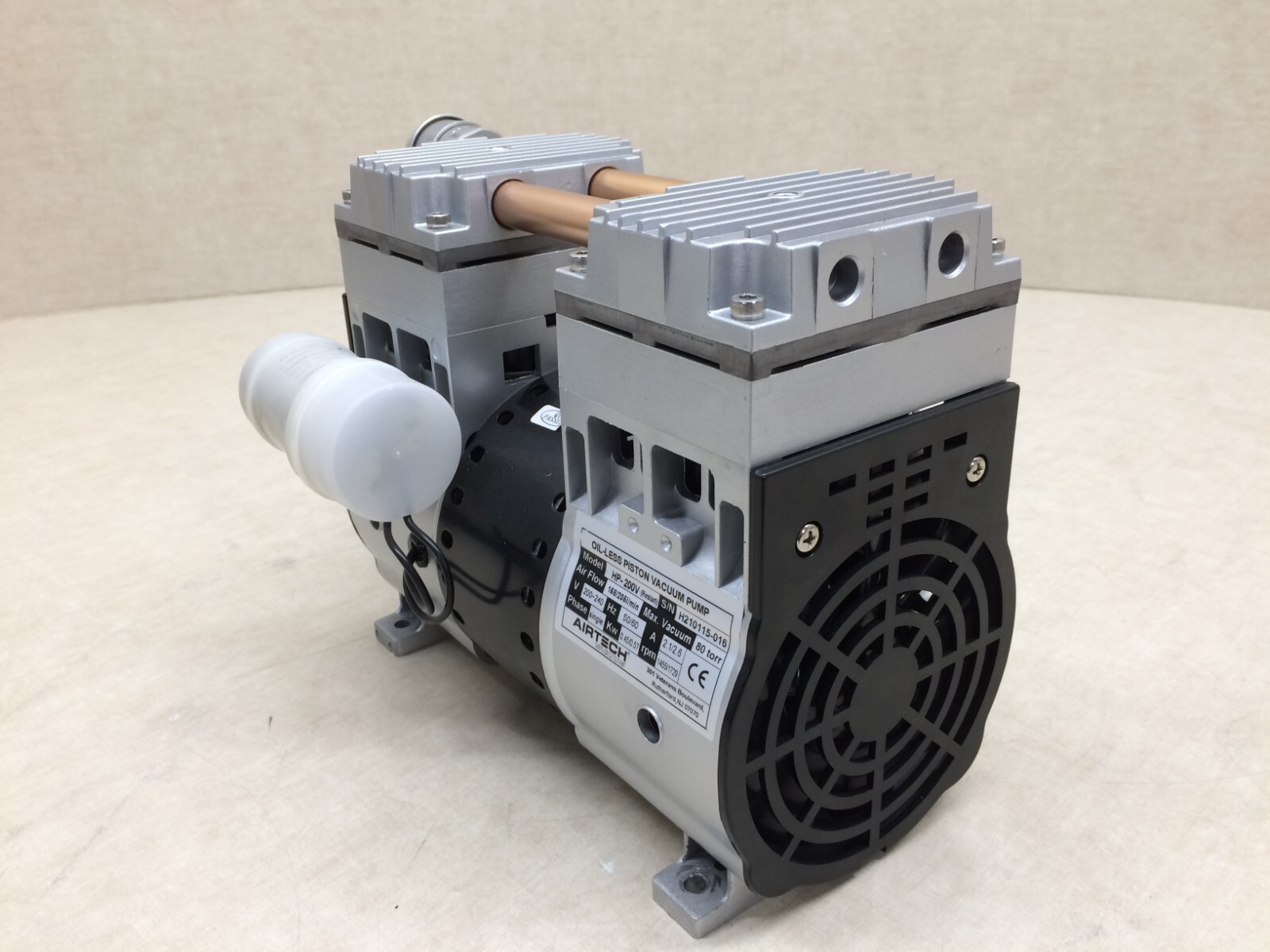 AirTech HP-200V Oil-Less Dry Rotary Piston Vacuum Pump w/ Cord