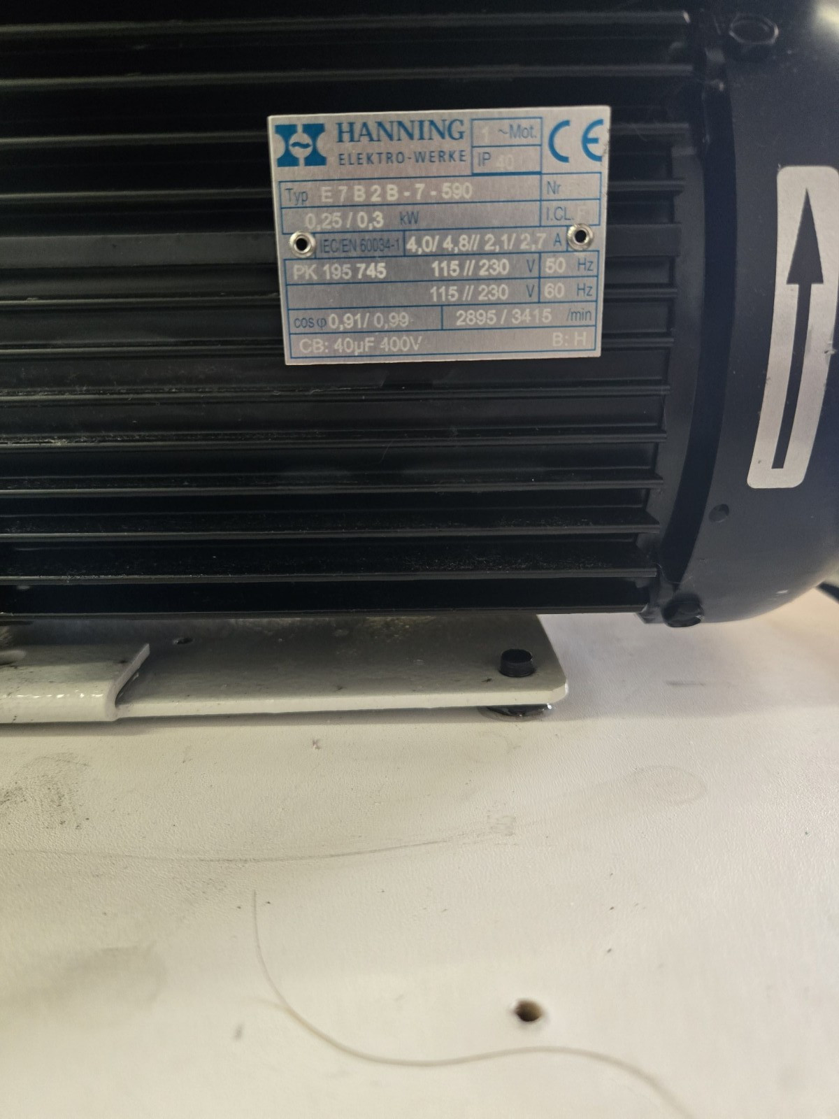 PFEIFFER VACUUM DUO 11
