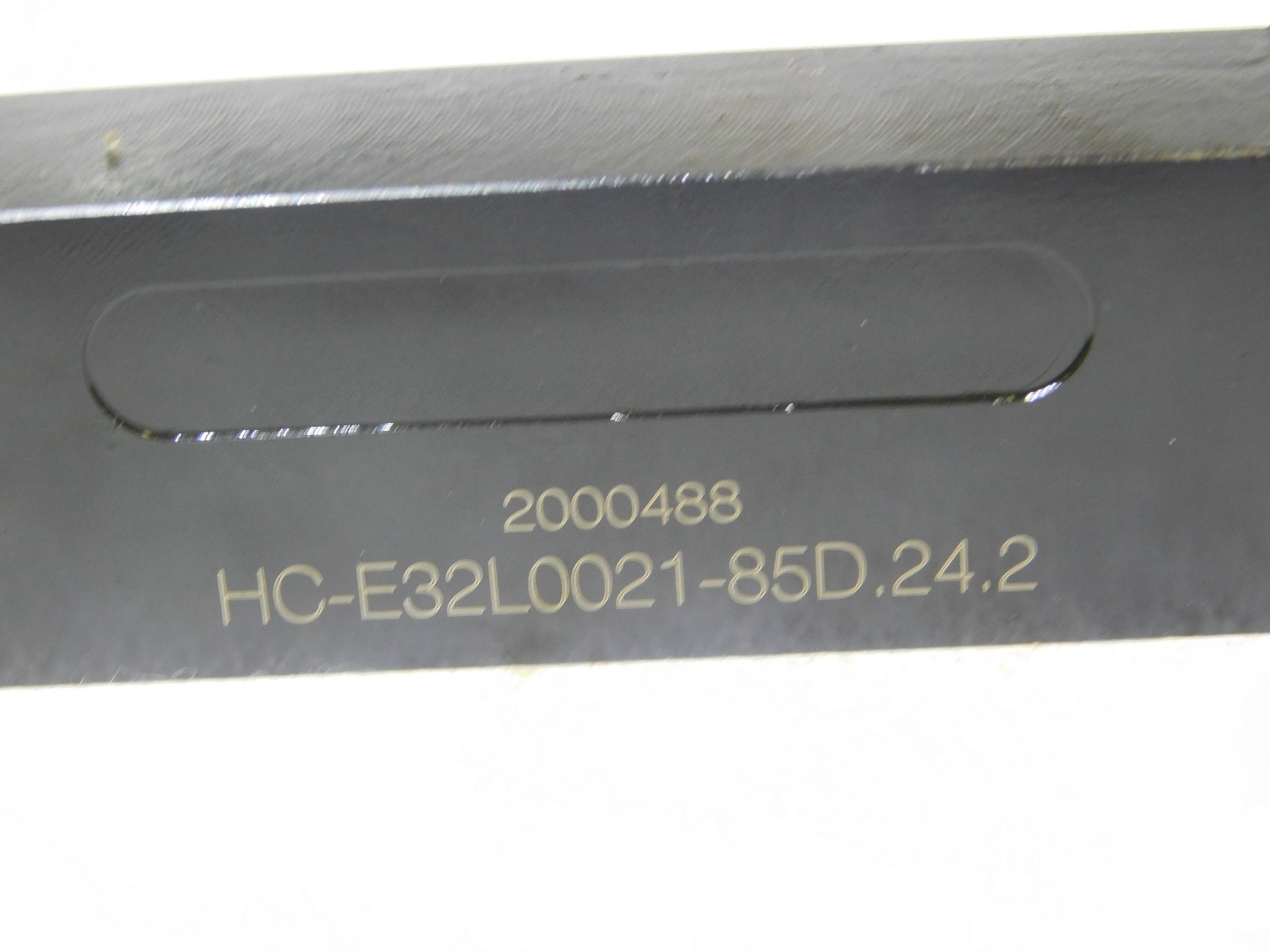 Hertel Indexible Cut-Off Toolholder 21MM Max DOC 1.26 x 32mm Shk 6 OAL 2000488