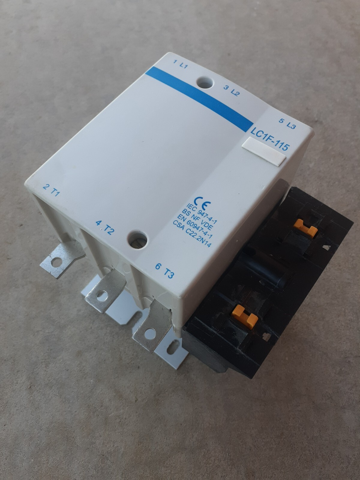 Contactor, UL 175A,600V,3 Pole; IEC 200A 1000V;110V 50/60Hz coil, aux contact