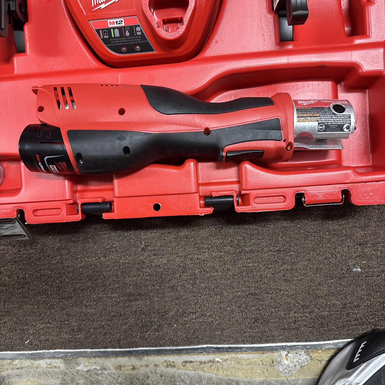 Milwaukee Tool 2473-22 M12 Force Logic Press Tool Kit W/Jaws