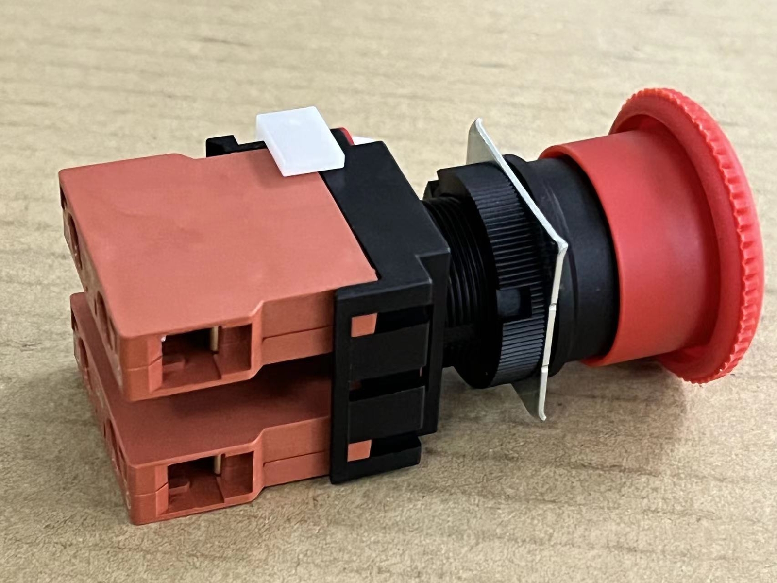 1PCS Omron Basic SwitchA22E-M-02 A22EM02