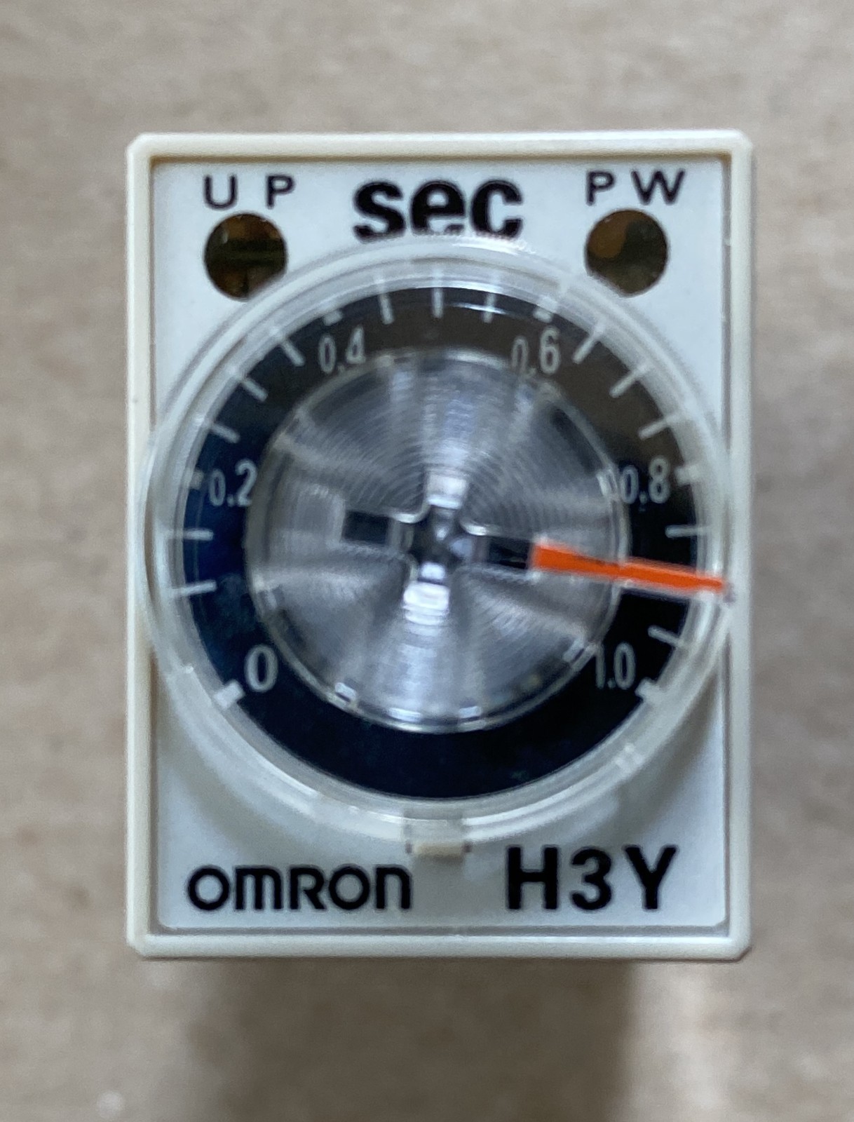 Omron H3Y-4 24VDC 0 to 1 Second ON Delay Timer Relay 4PDT
