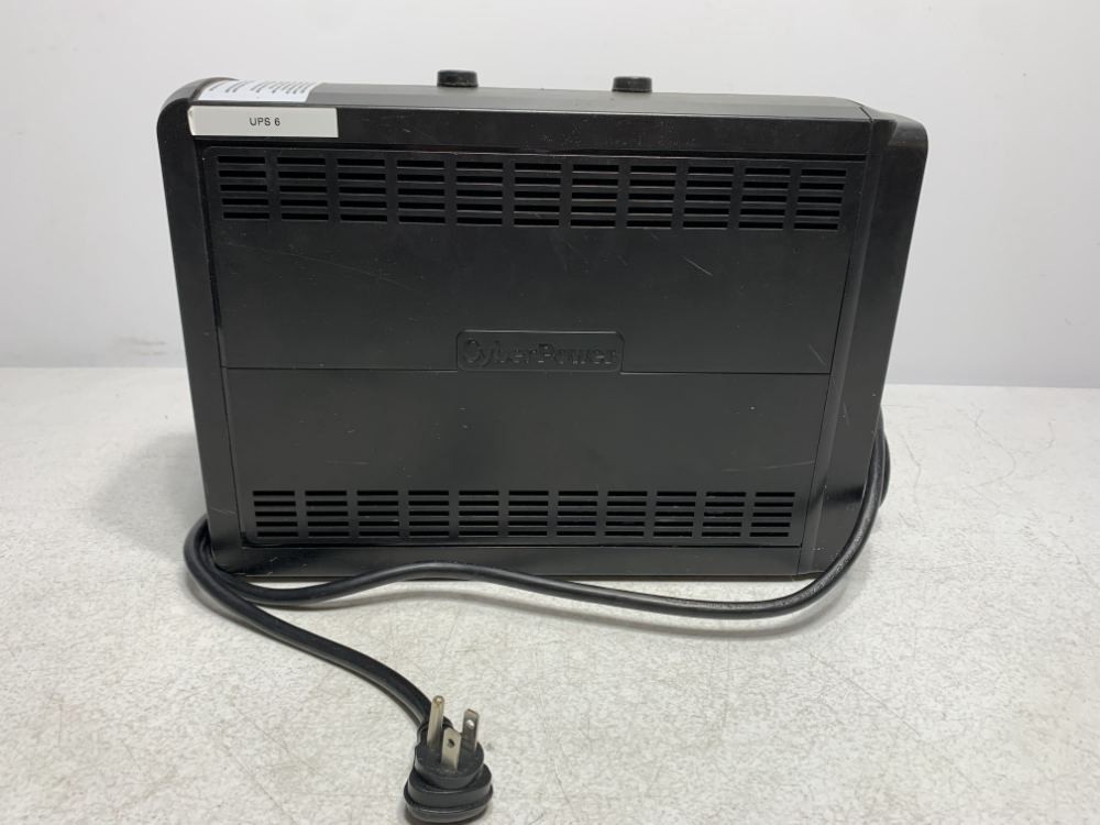CyberPower CR7DZ2002761 UPS 2.1A USB
