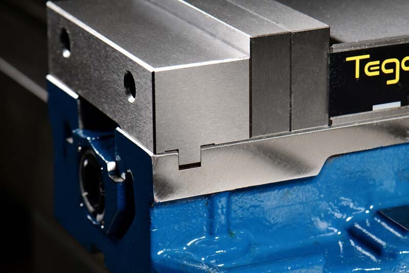 TEGARA 4″ 440V CNC Milling Machine Vise 0.0004″ NEW R[