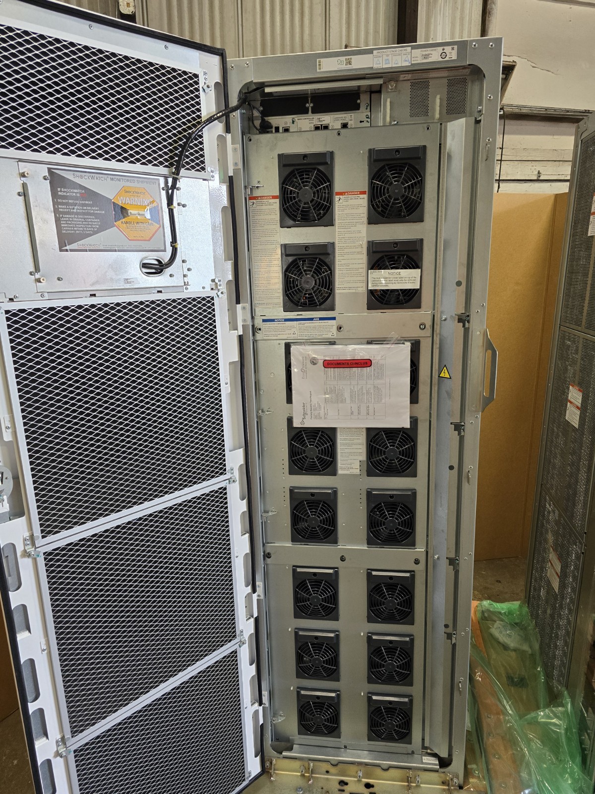 Galaxy VM 160 kVA 480 V Schneider Electric 160 KVA UPS