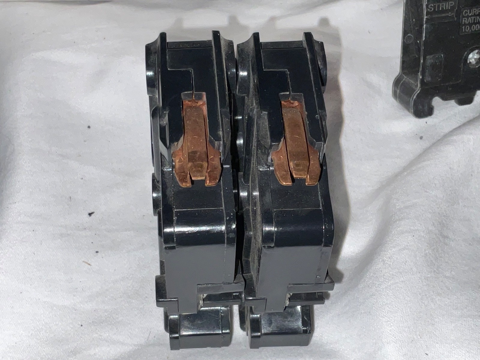 FPE FEDERAL PACIFIC NA230 2 POLE 30 AMP STAB-LOK Type NA Circuit Breaker Red
