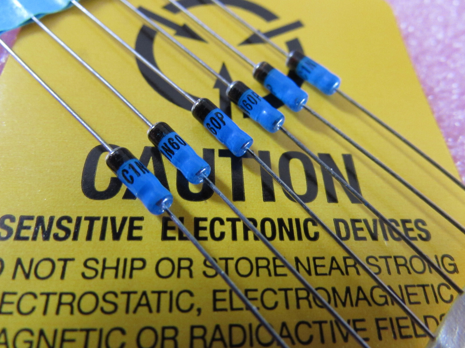 1N60P, 1N60 Central Semi Gold Bonded Germanium Glass Diodes Vintage 6pcs NOS USA