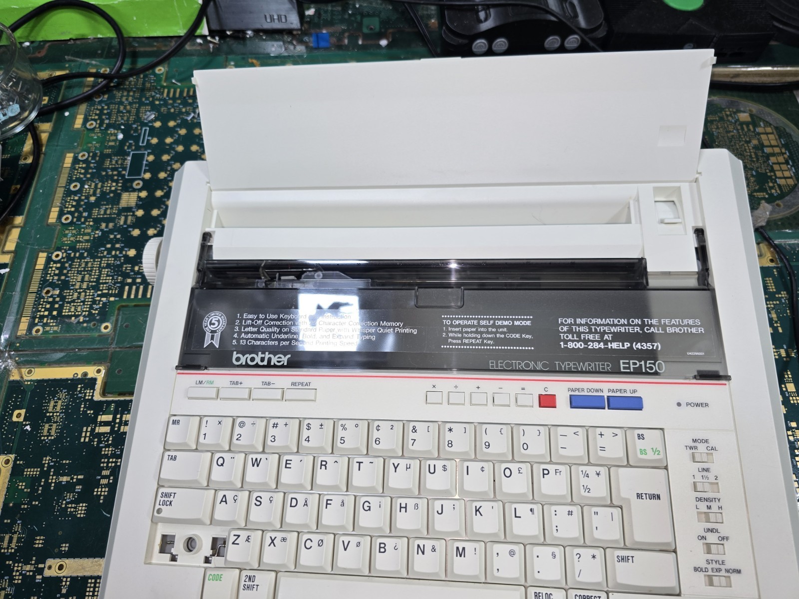 Brother EP-150 Electronic Typewriter – Battery Operated – No AC Adapter-Untested