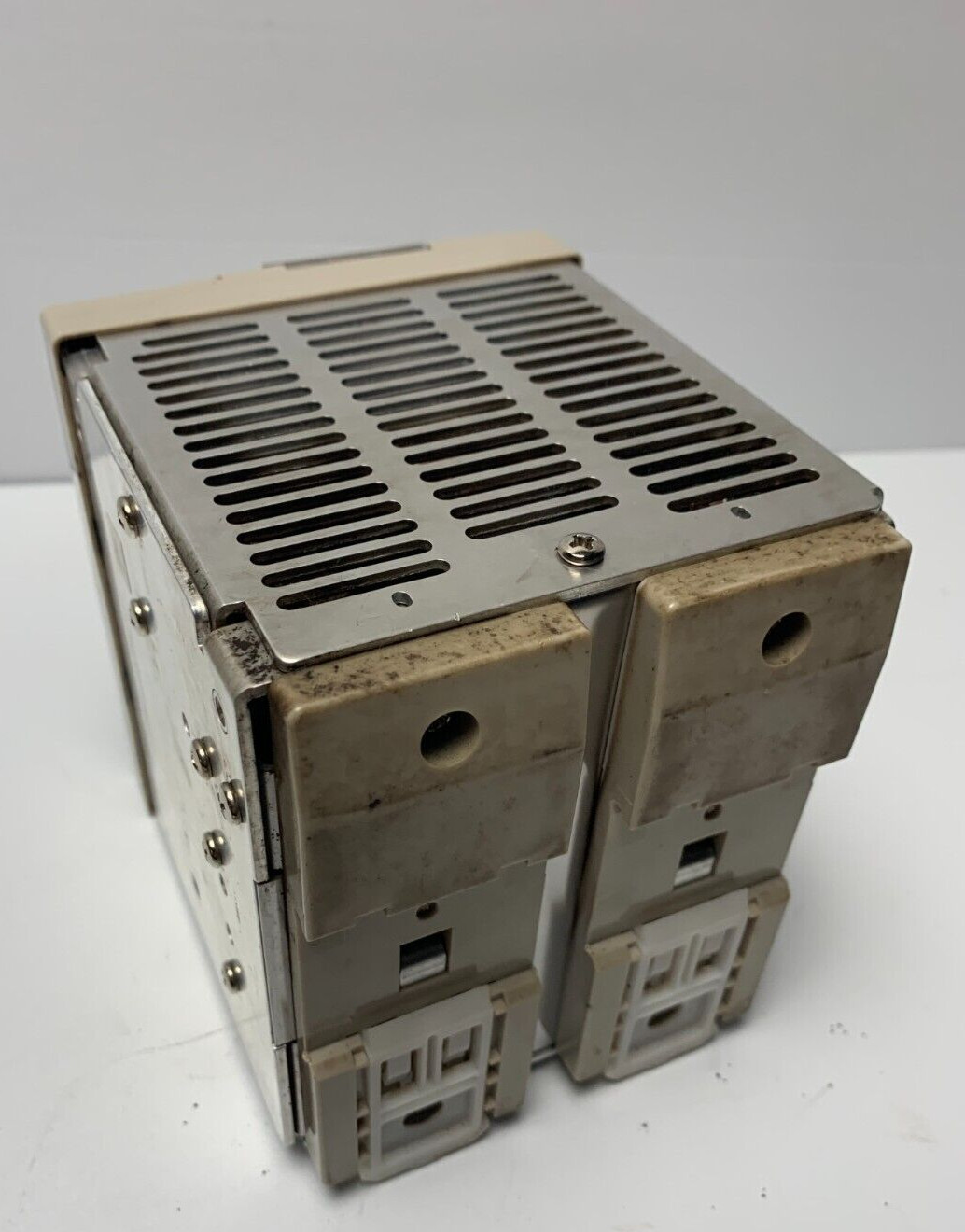 Omron S8VS-24024/ED2 Solid State Power Supply