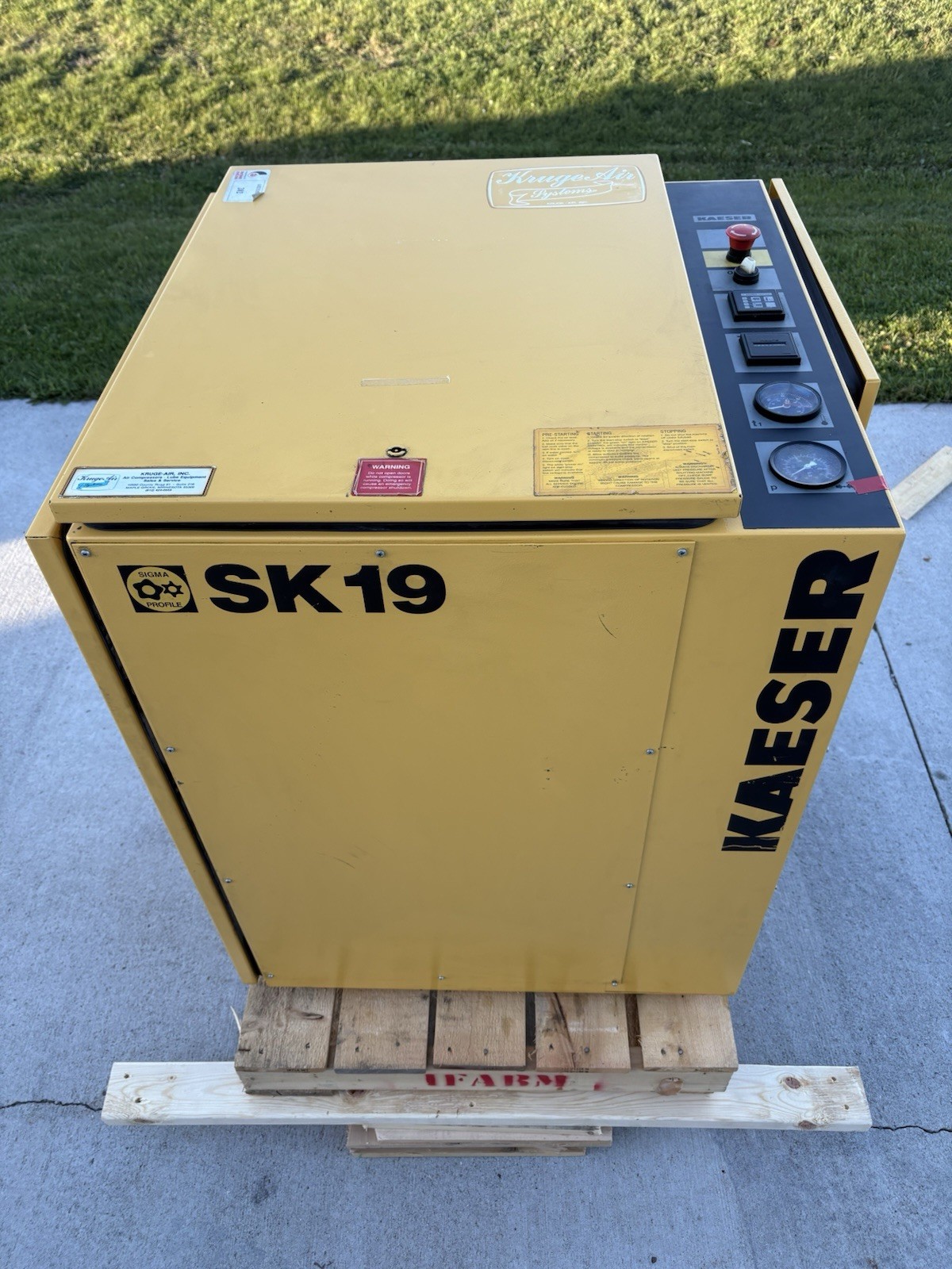^USED 15 HP KAESER SK-19 ROTARY AIR COMPRESSOR