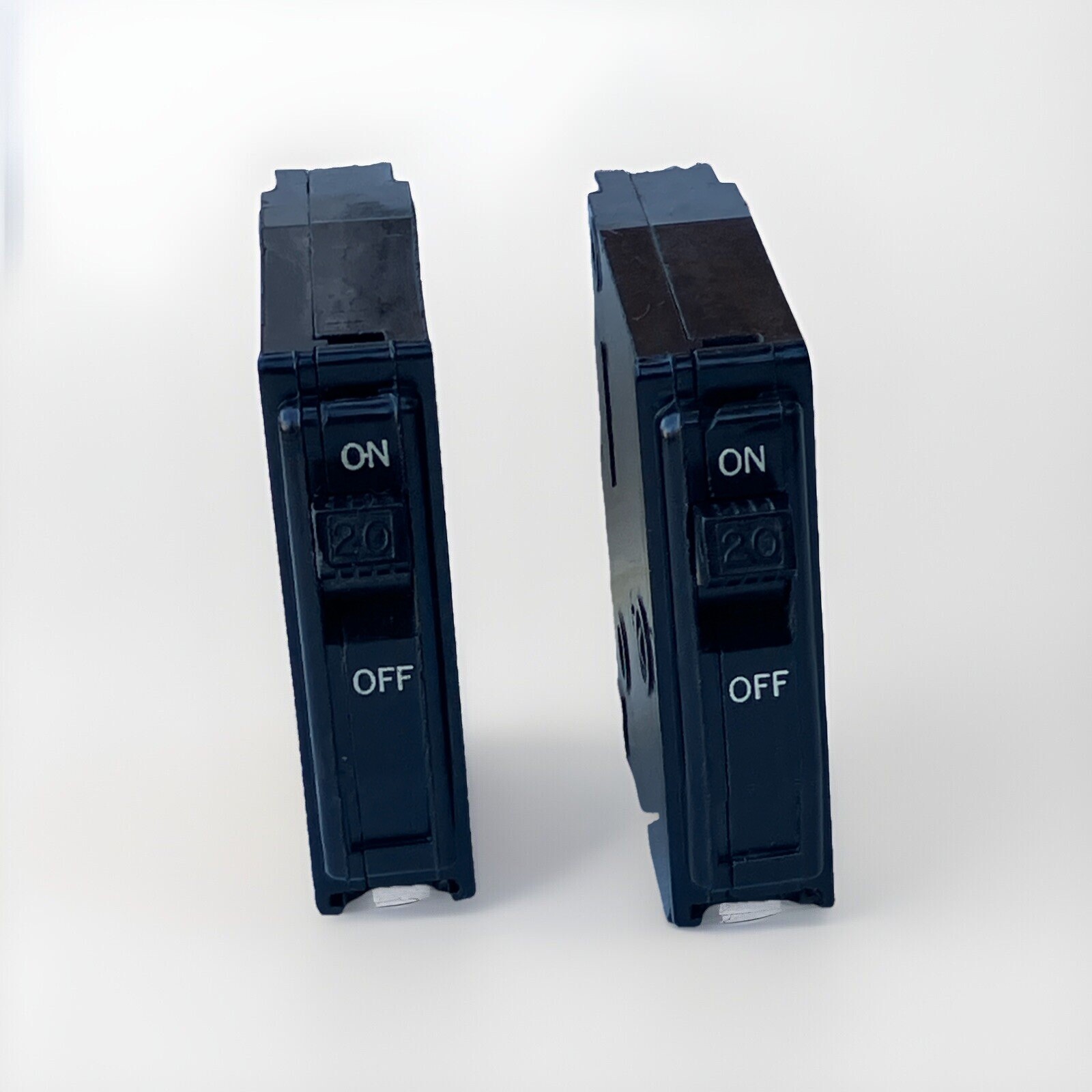 Lot of Two (2x) Square D QO120 20A 1P QO Black Face FREE SHIP!!