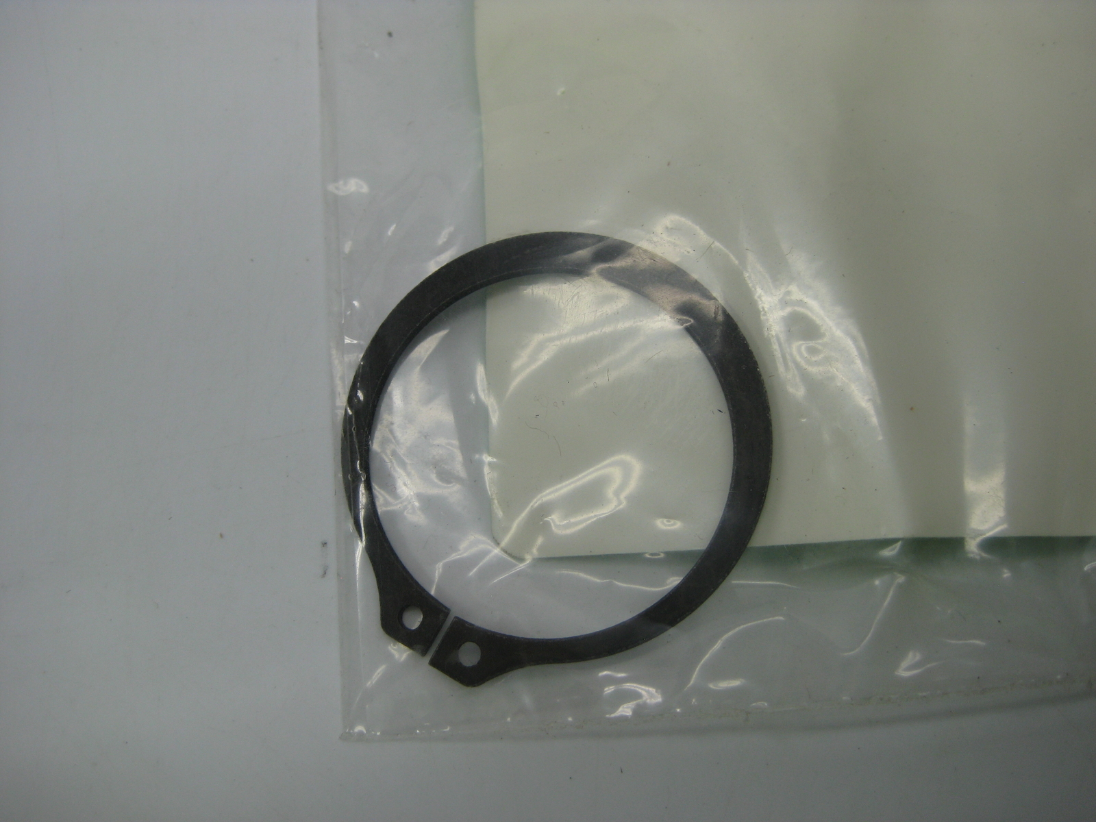 INDUSTRIAL SPARE CG1-5100-137 RETAINING RING NSNP