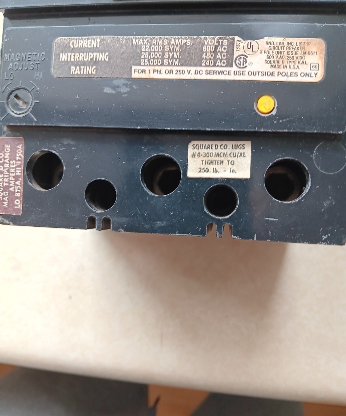 Square D 175 Amp 25kA@480V 22kA@ 600V Max Circuit breaker KAL36175
