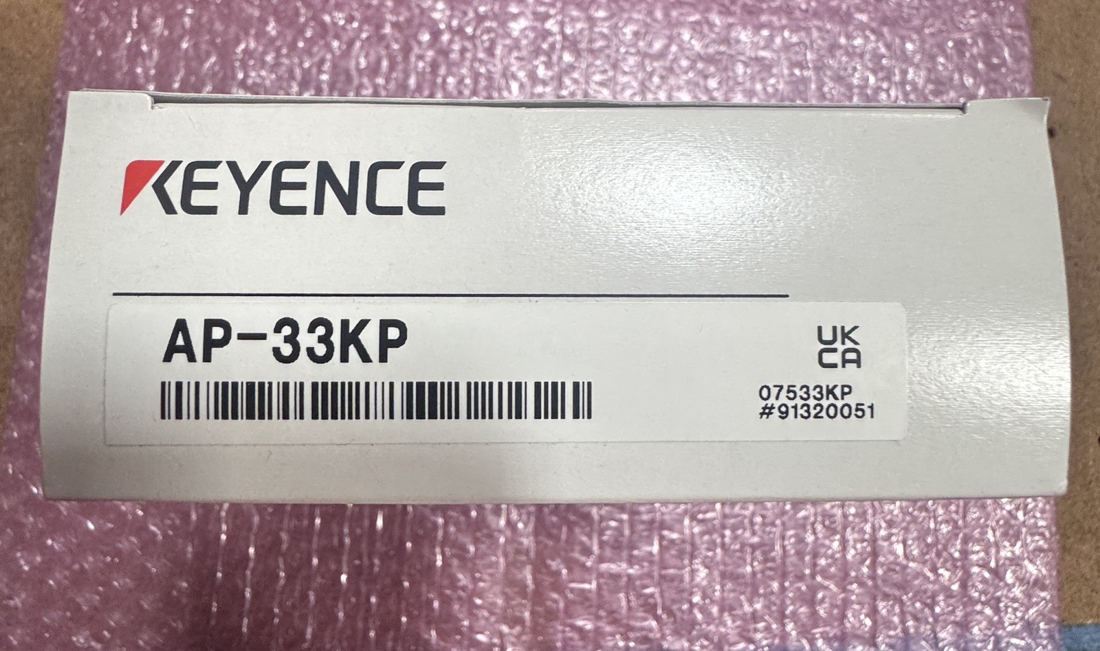 NEW KEYENCE AP-33KP PRESSURE SENSOR 12-24VDC