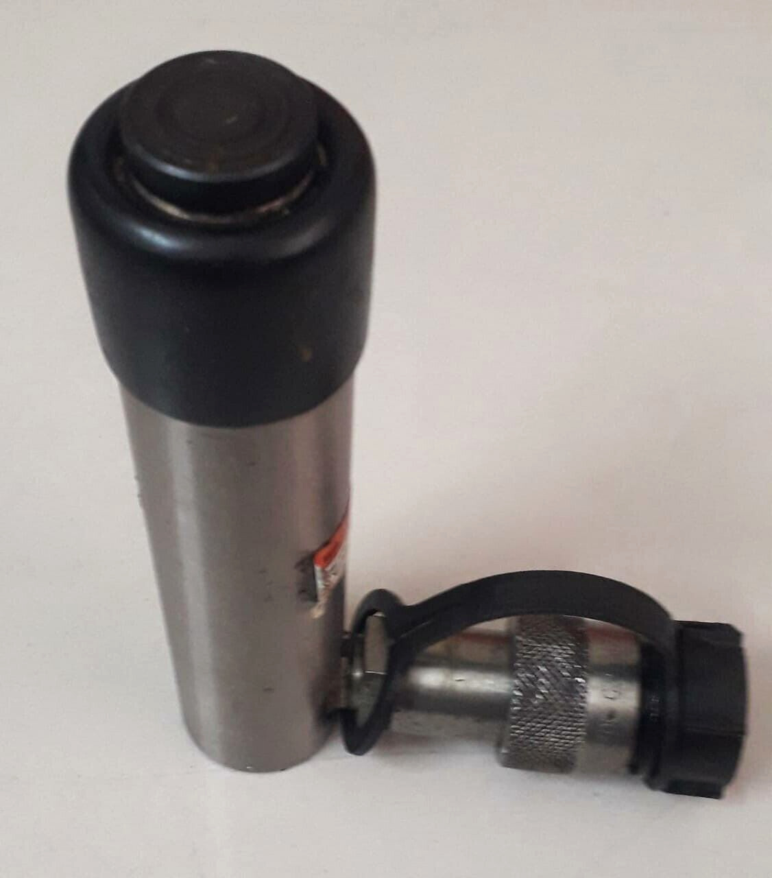 ENERPAC RC53NV 5 ton 3.0 in Stroke Extreme Environment Hydraulic Cylinder
