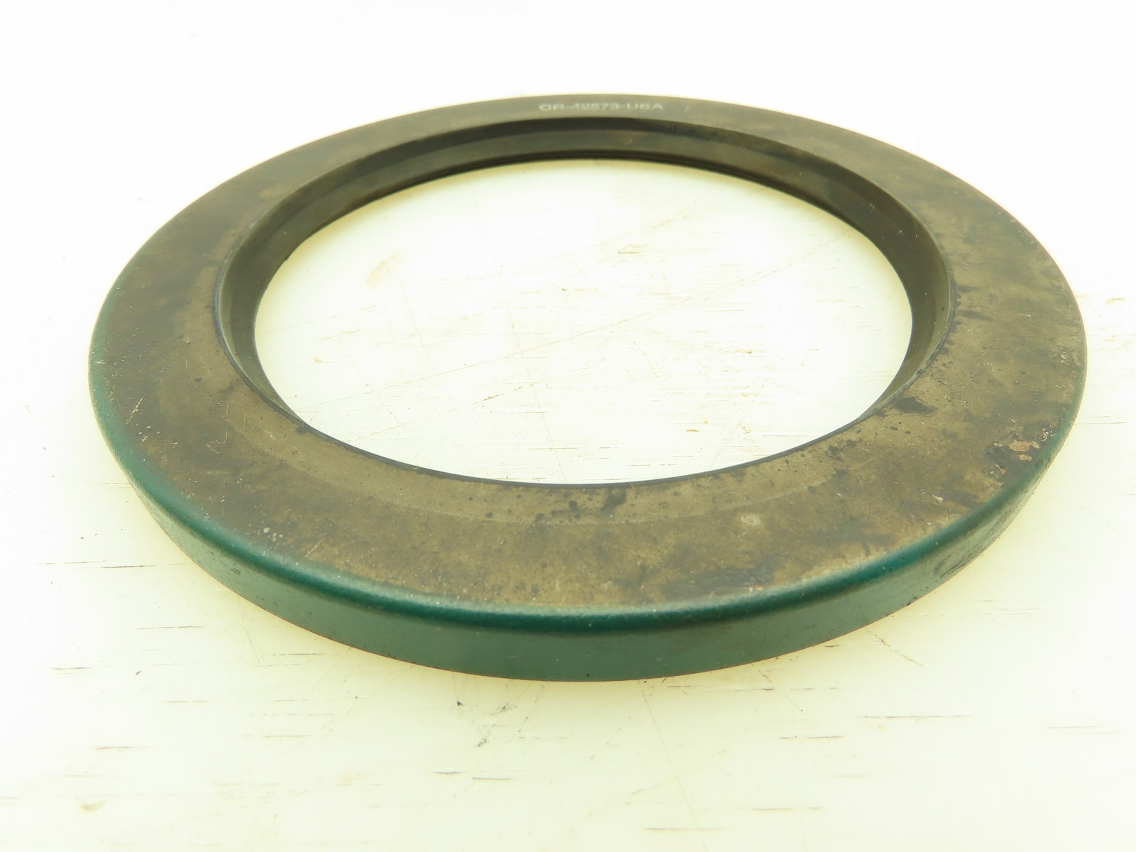 CR 42573 Oil Seal, 4.250 in Shaft, 5.751 in OD, 0.438 in Width