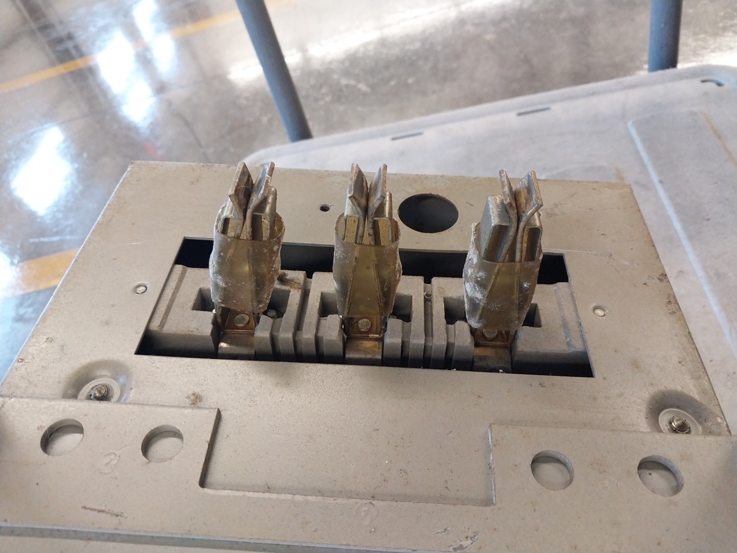 Federal Paciific Electric NO SP1132 100 Amps 240 Volts 3 Poles Fusible Switch