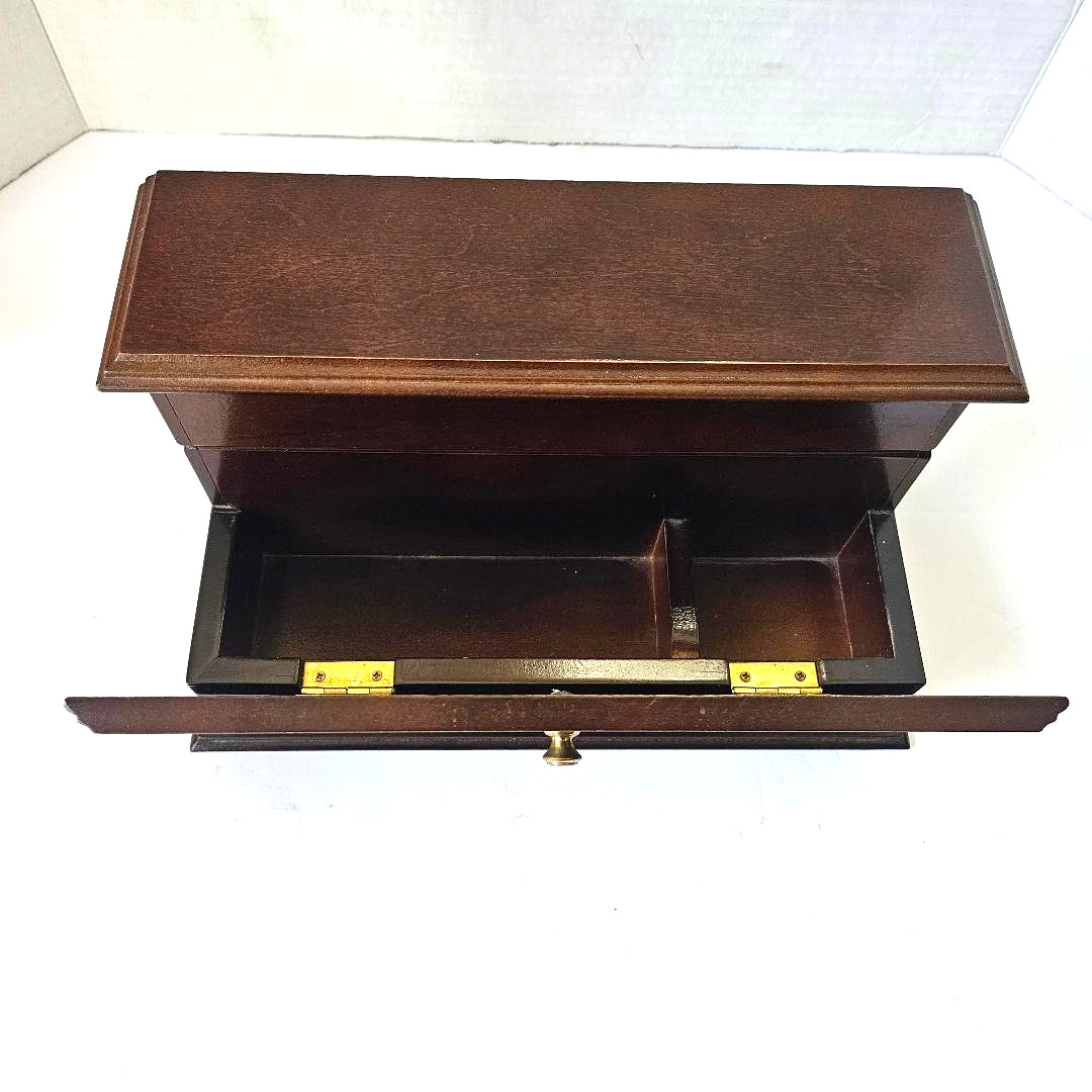 Vtg 5.5″ Tall, 10″ Long, 6″ Deep, Mahogany Wood Box Desk Organizer w/Hinged Lids