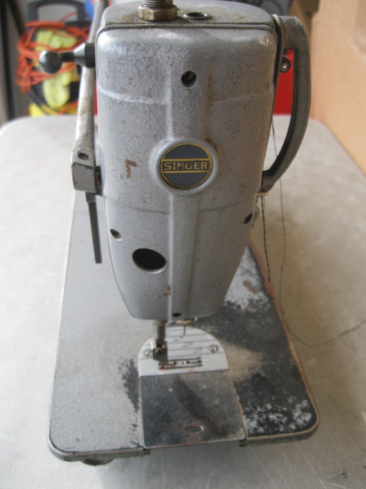 Singer 251-12 Upholstery Machine–FOR PARTS / REPAIR–UNTESTED–AS IS