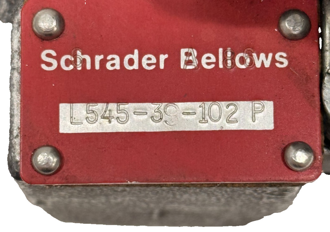 NEW SCHRADER BELLOWS L545-39-102 P SOLENOID VALVE NO BASE GASKET L54539102P