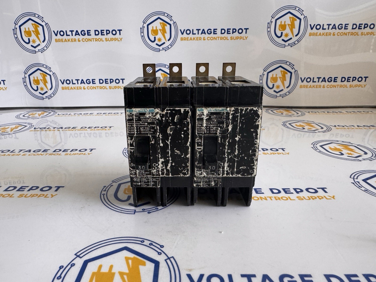 (Lot of 2) Siemens BQD230 30A 120V 65kA 2P Bolt-on Circuit Breaker – wrnty
