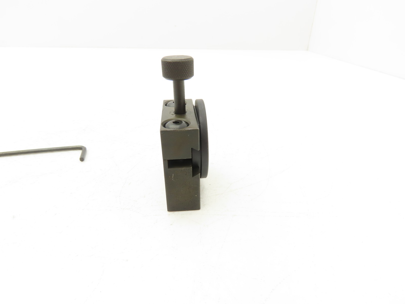Mahr Federal 2203132 AGD1 Dial Indicator Mounting Bracket Adjustable Slide