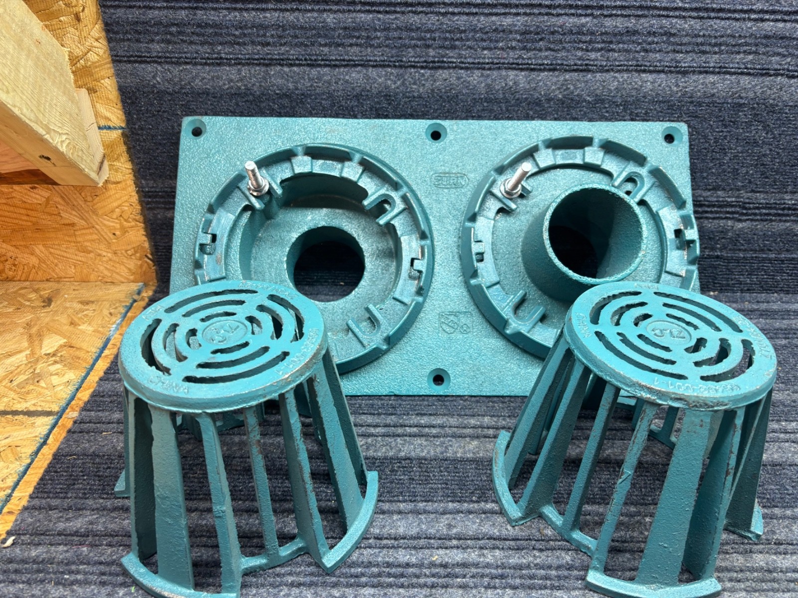 Zurn 850-2N LSP ROOF DRAIN OVERFLOW FRANK PATTERN 2 x 2 NO HUB (M5)