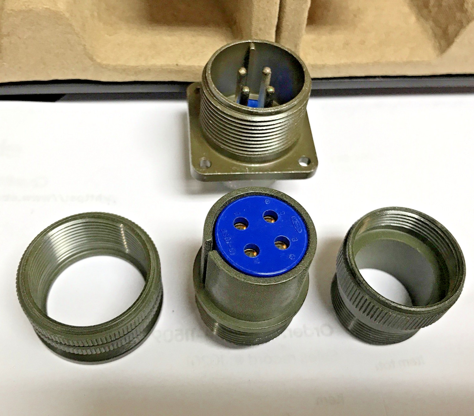 Amphenol MS3106A18-10S 4-Pin Female Connector and MS3102A18-10P 4-Pin Male Plug