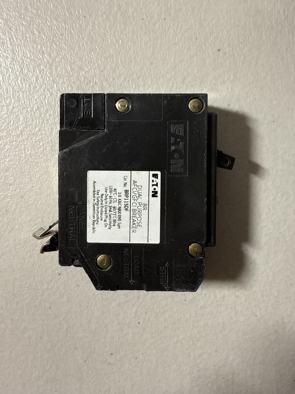 10 PCS Eaton BRP115DF 120/240V 15A Single Phase Circuit Breaker