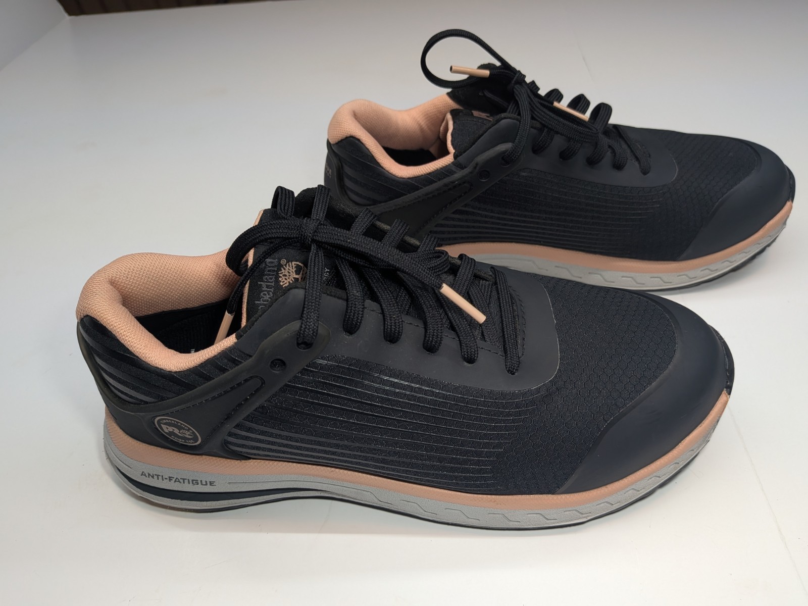 TIMBERLAND PRO Anti-fatigue sneakers black/peach size 7