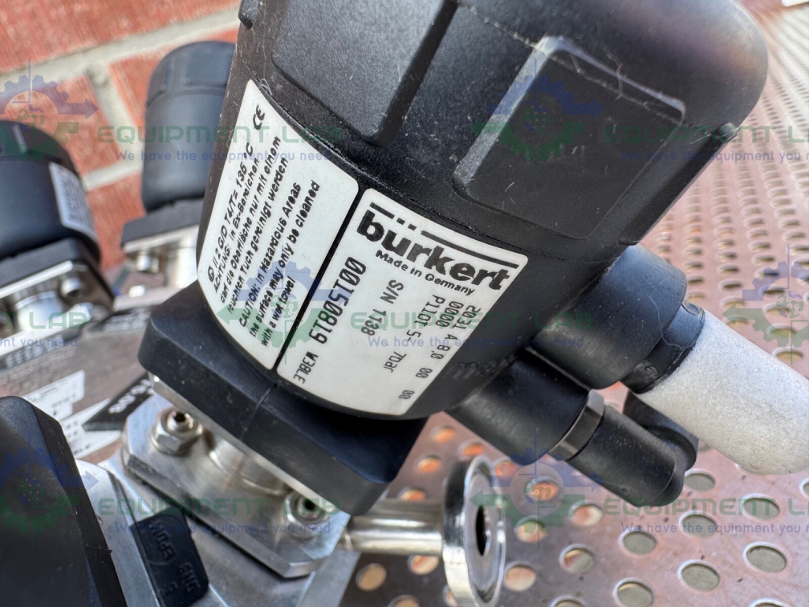 Lot of 8 – Burkert 2031 A 8.0 00 00 0000 9-Way Pneumatic Solenoid Valve
