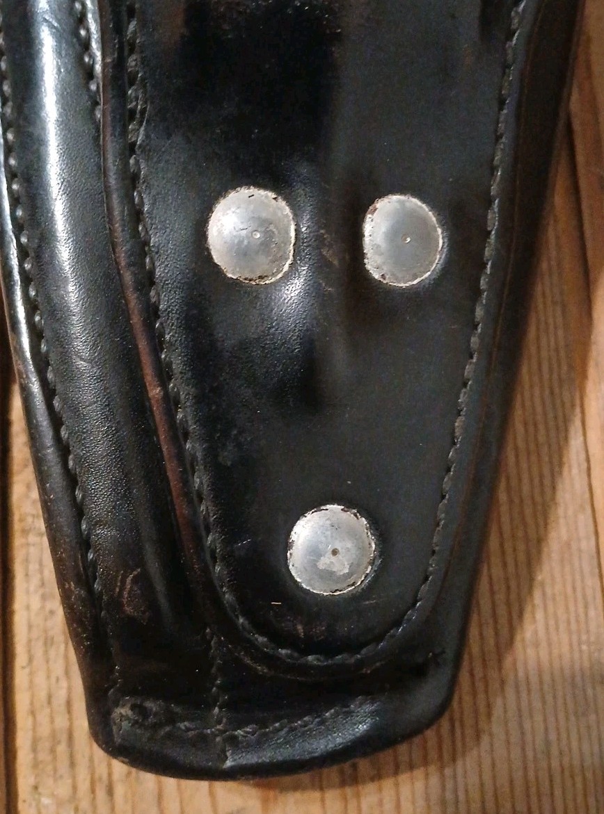 Vintage 1970s Bianchi #27K Black Leather Basket Weave Break Front Holster