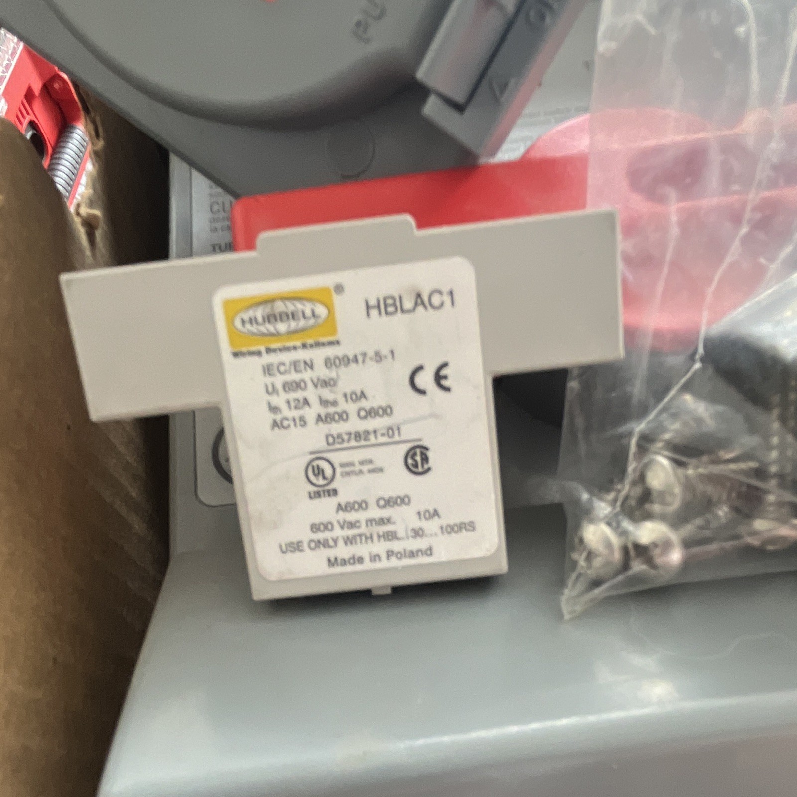 Hubbell Circuit-Lock Twist-Lock Mechanical Interlock 30A 480V HBL2730SW