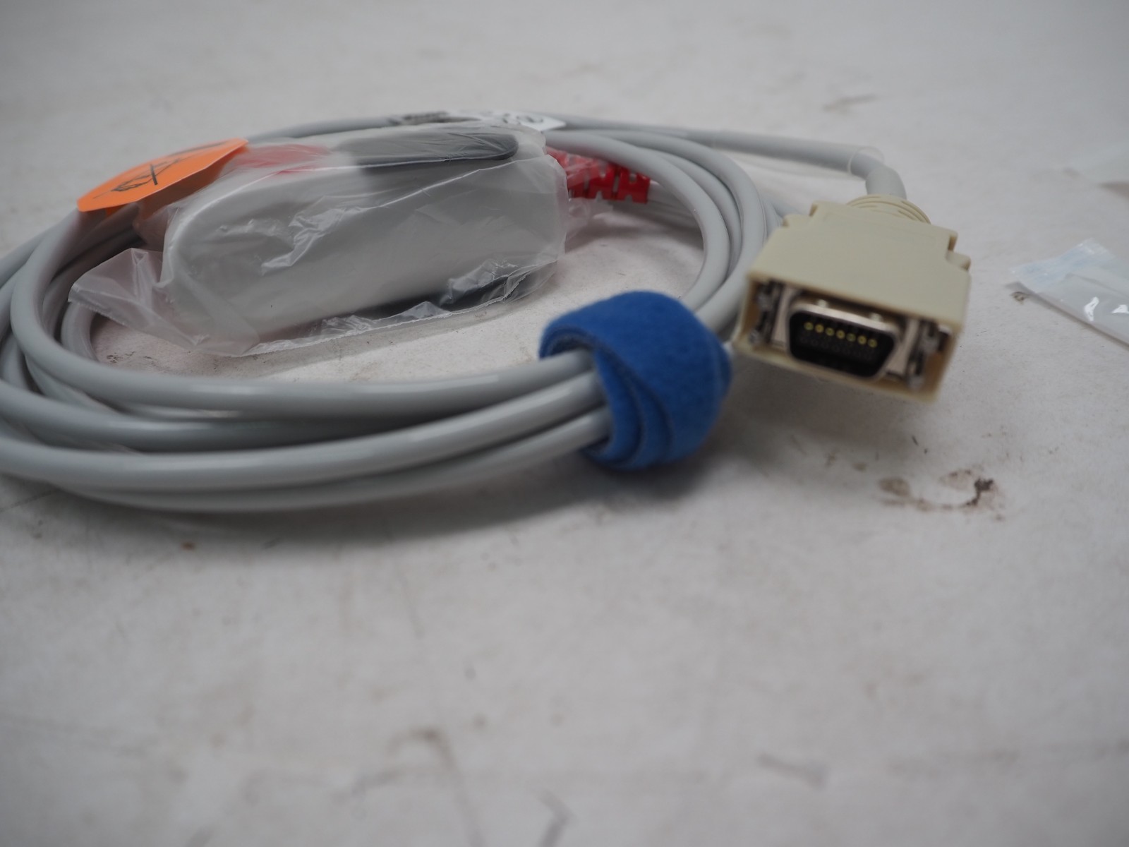 Fits Nellcor Compatible Direct Connect Adult Finger Sensor – Not Oximax – NEW