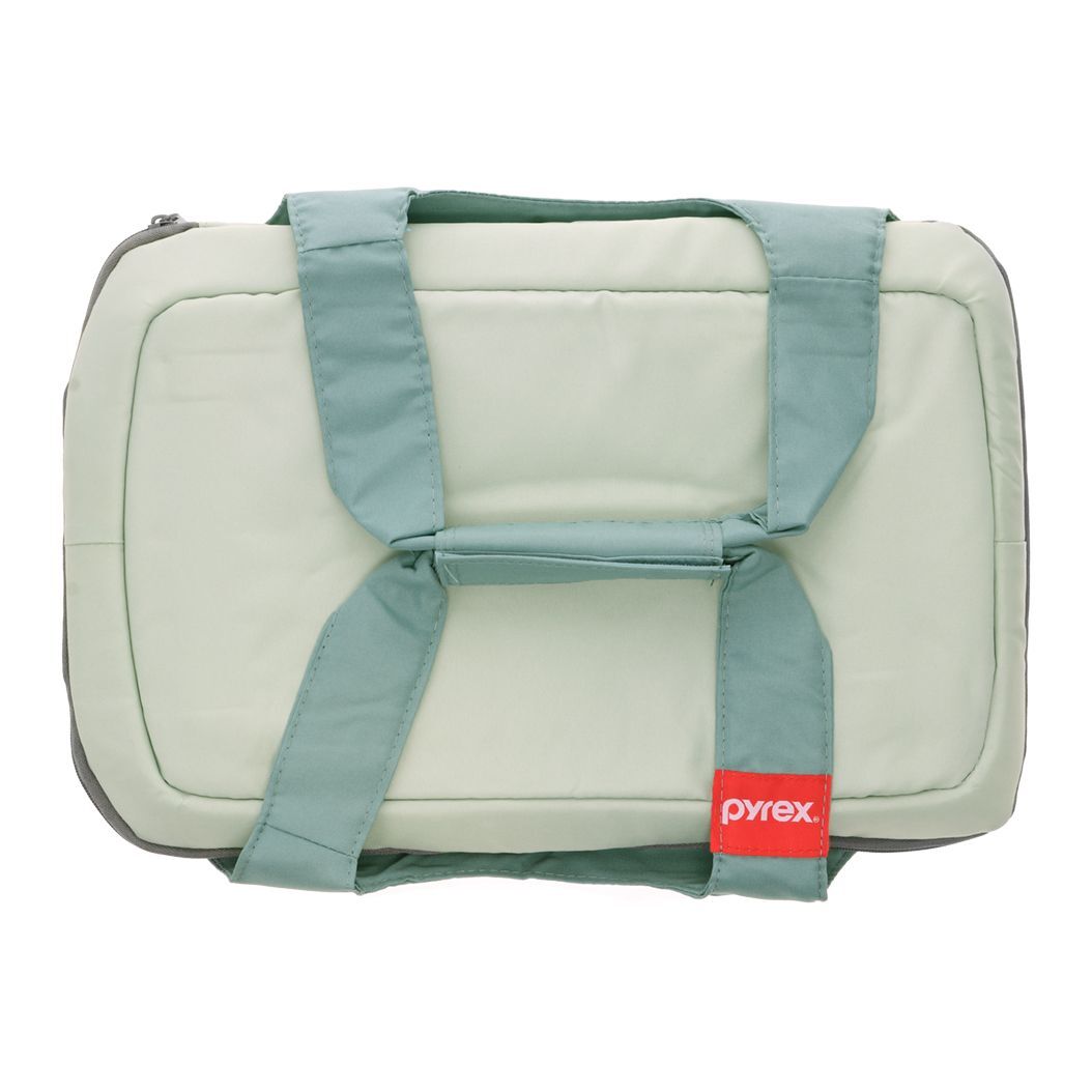 Pyrex 5-Quart Portable Sage Green Insulated Casserole Carrier for Hot or Cold F