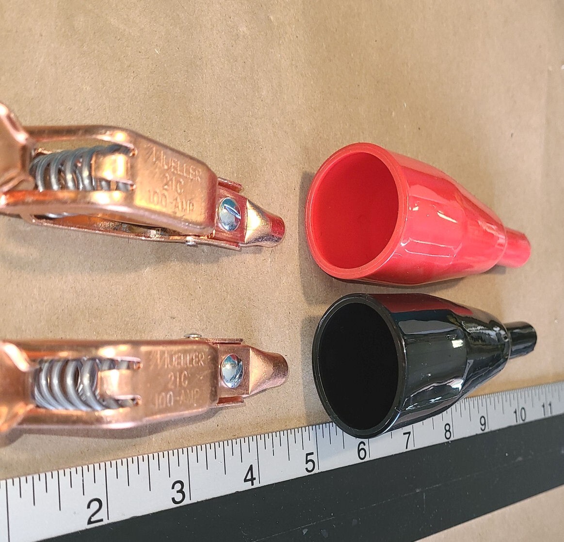 Mueller 21C copper alligator clips with insulators 100 amps qty. 2 for 1 price