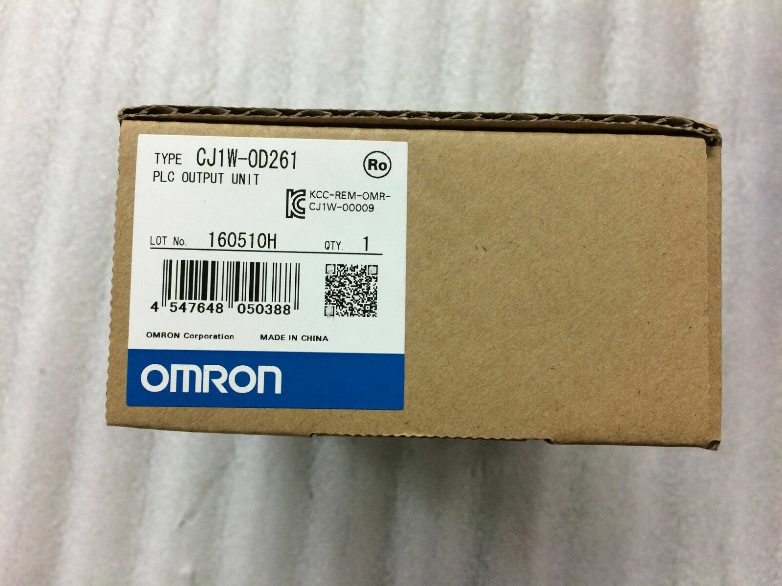 One New OMRON CJ1W-OD261 PLC Output Unit Fast Shipping